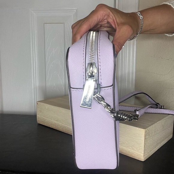 Michael Kors Lilac Jet Set Crossbody Bag - Picture 12 of 16